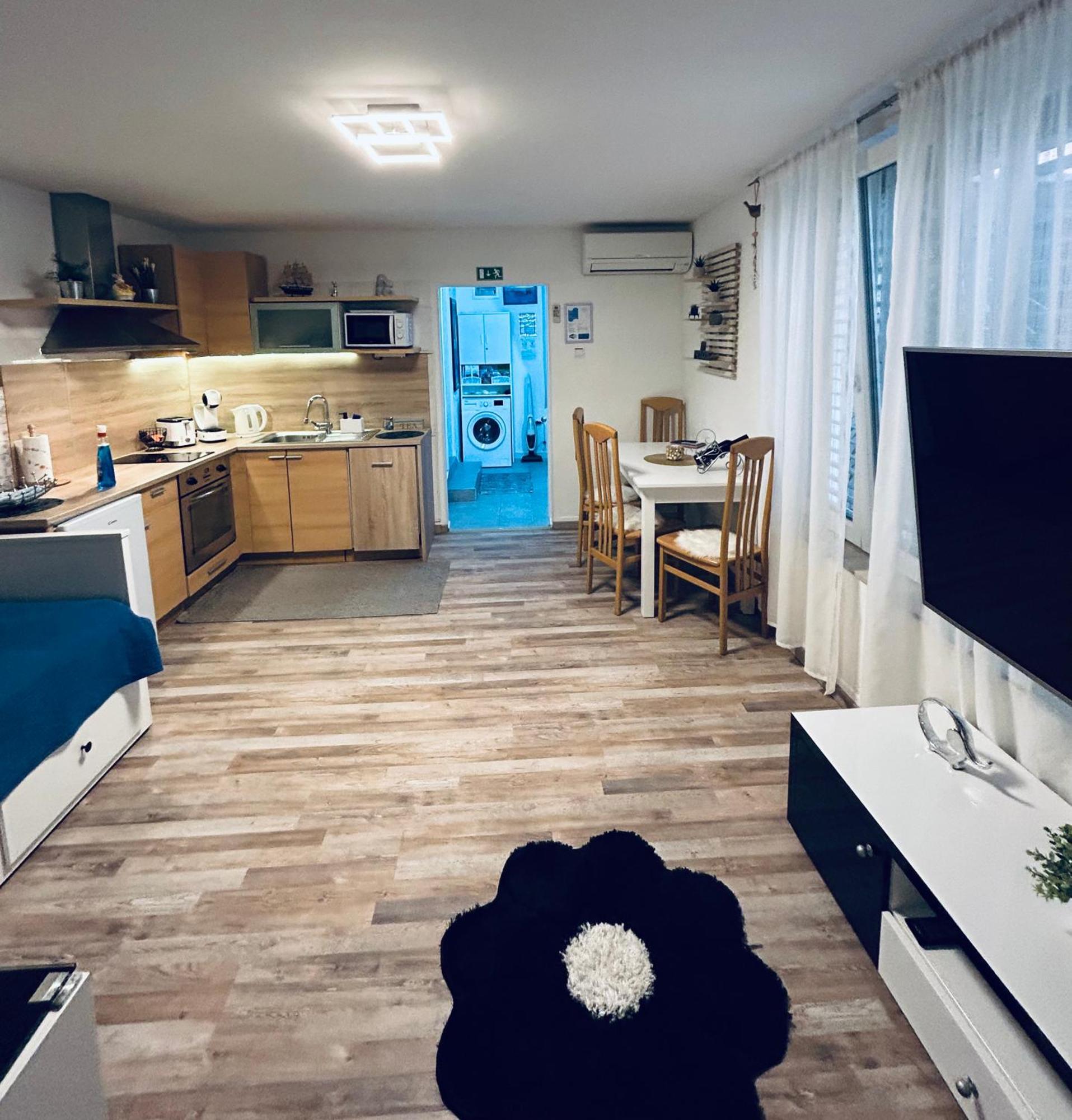 Apartma Tayana - Parking Included !!! Apartma *